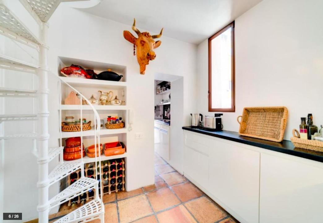 Luxury Art Apartment In Trastevere With Terrace Rom Eksteriør billede