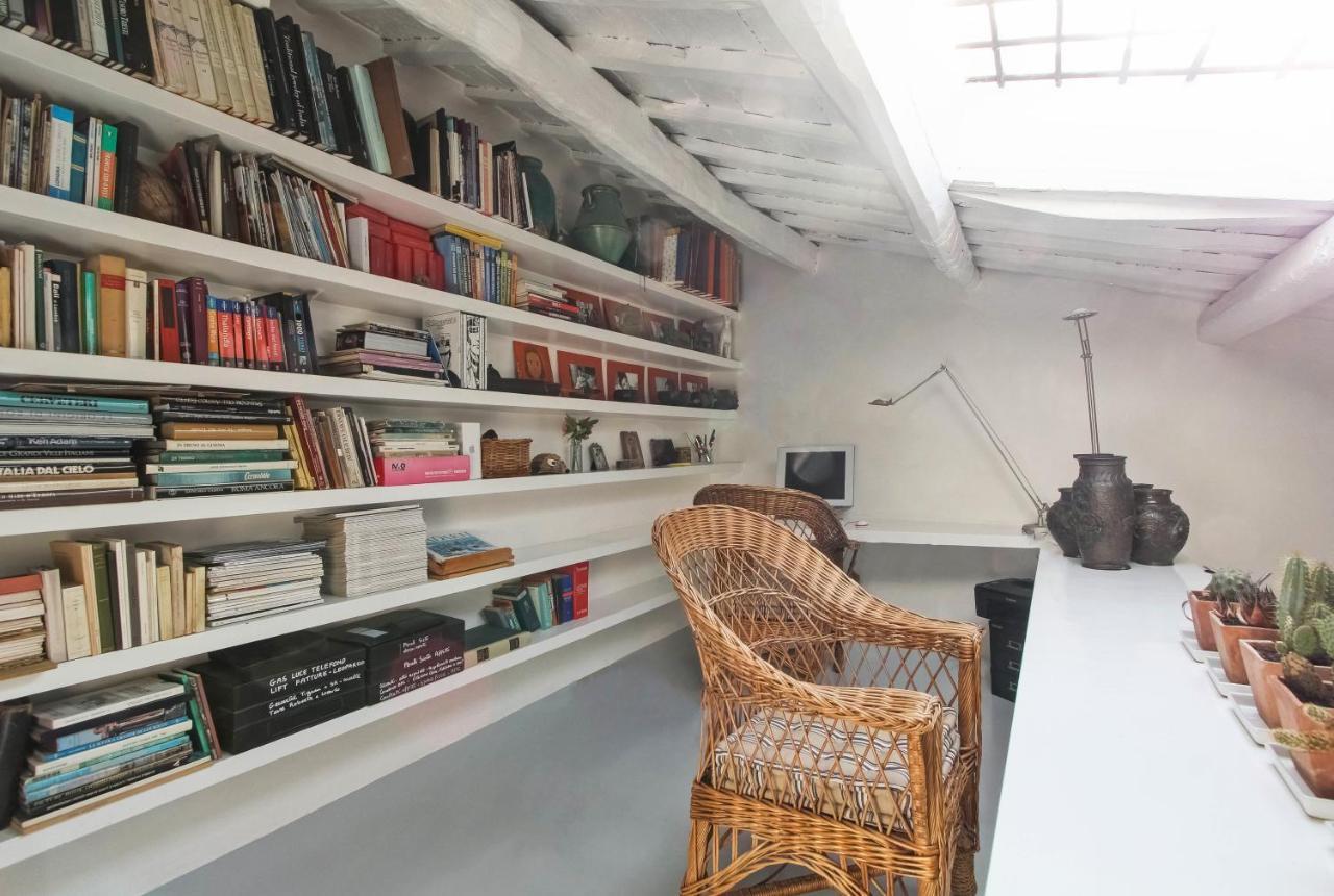 Luxury Art Apartment In Trastevere With Terrace Rom Eksteriør billede