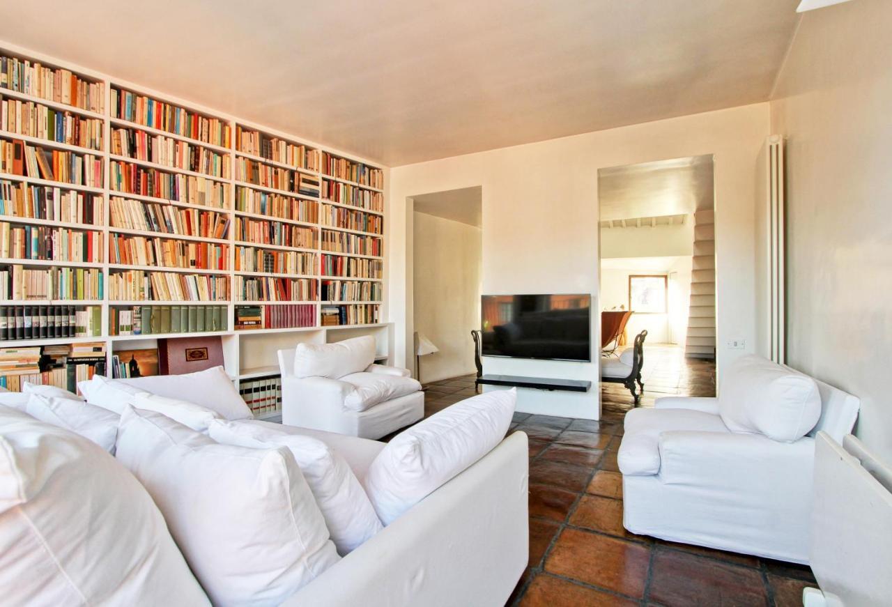 Luxury Art Apartment In Trastevere With Terrace Rom Eksteriør billede