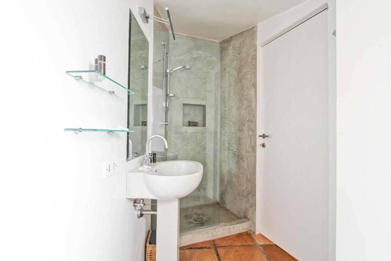 Luxury Art Apartment In Trastevere With Terrace Rom Eksteriør billede